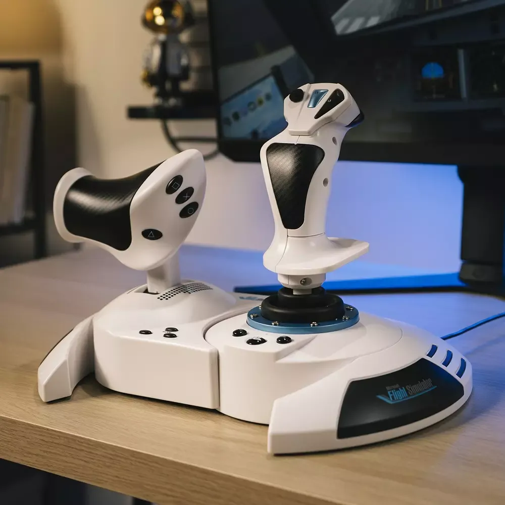 Thrustmaster T.Flight Hotas 5 Microsoft Flight Simulator Edition junto